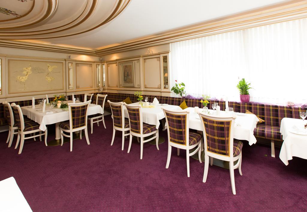 Akzent Hotel Restaurant Altdorfer Hof Вайнгартен Екстериор снимка