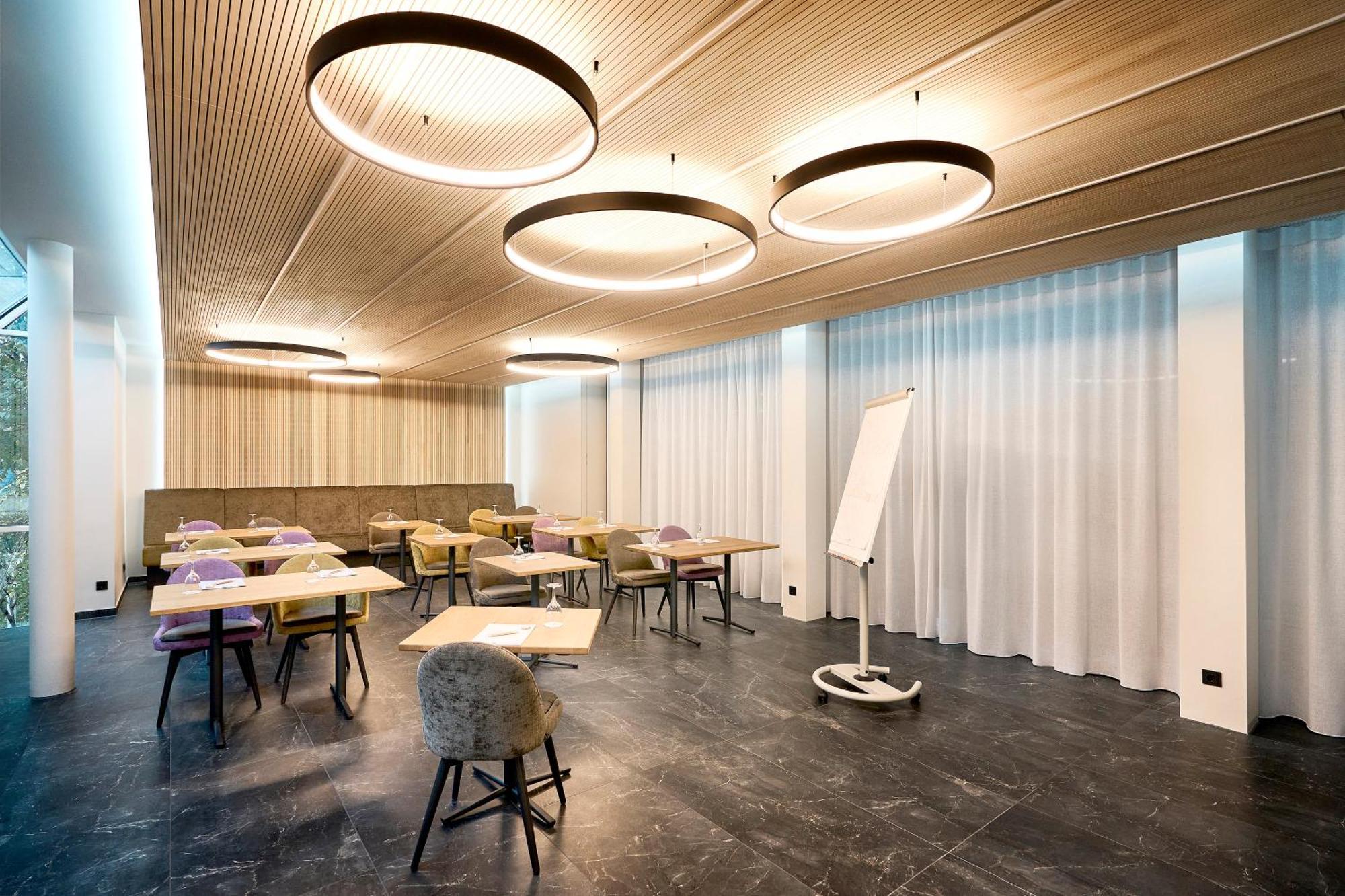 Akzent Hotel Restaurant Altdorfer Hof Вайнгартен Екстериор снимка