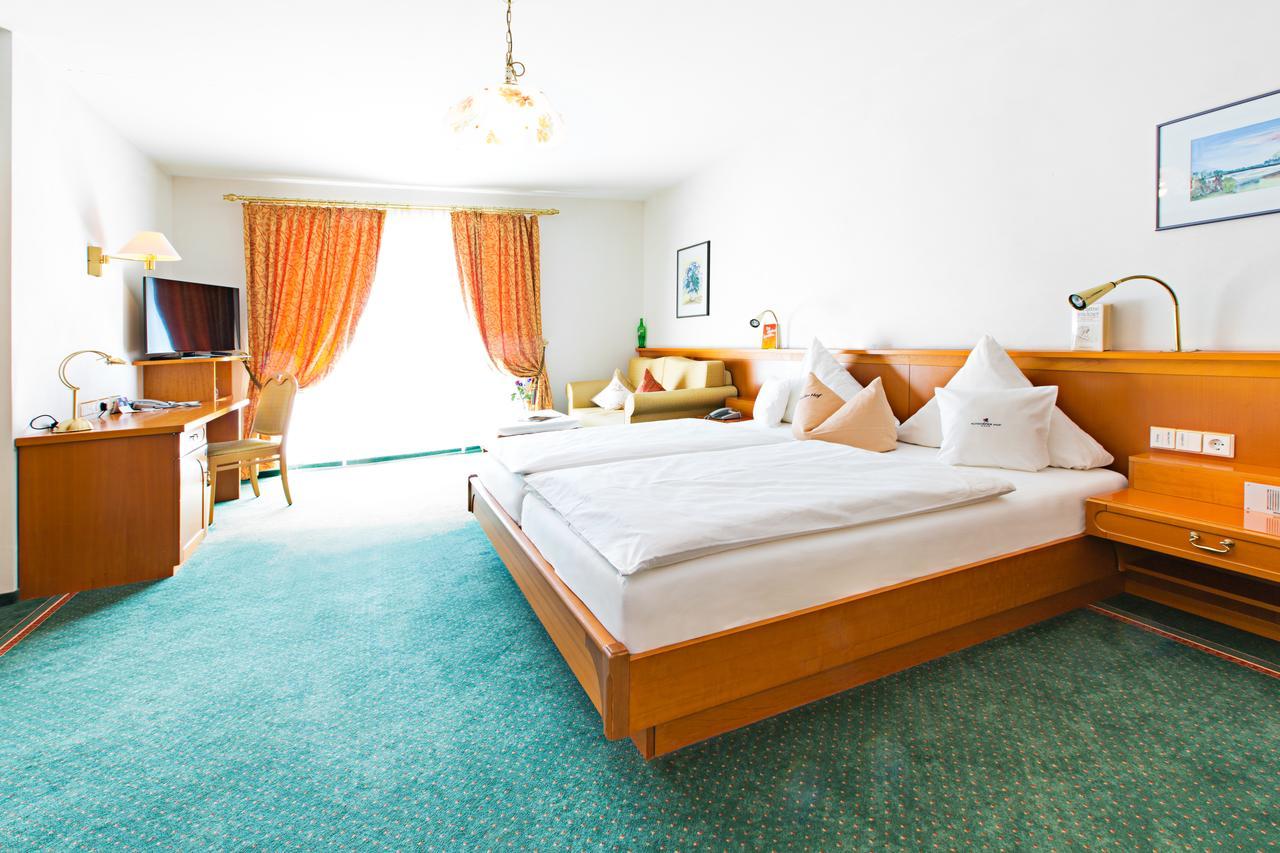 Akzent Hotel Restaurant Altdorfer Hof Вайнгартен Екстериор снимка